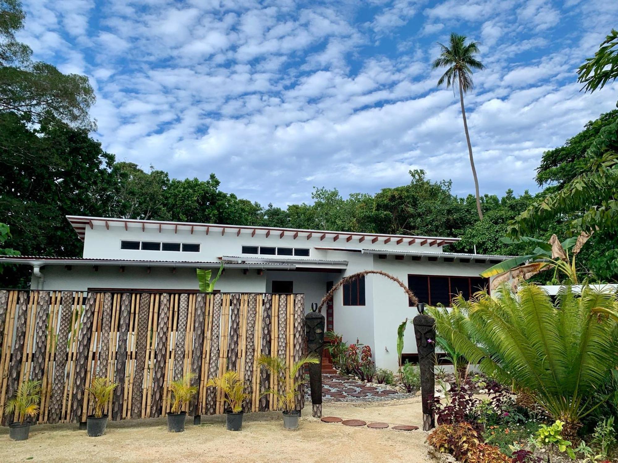 Turtle Bay Beach House Villa Saraotou Exterior foto